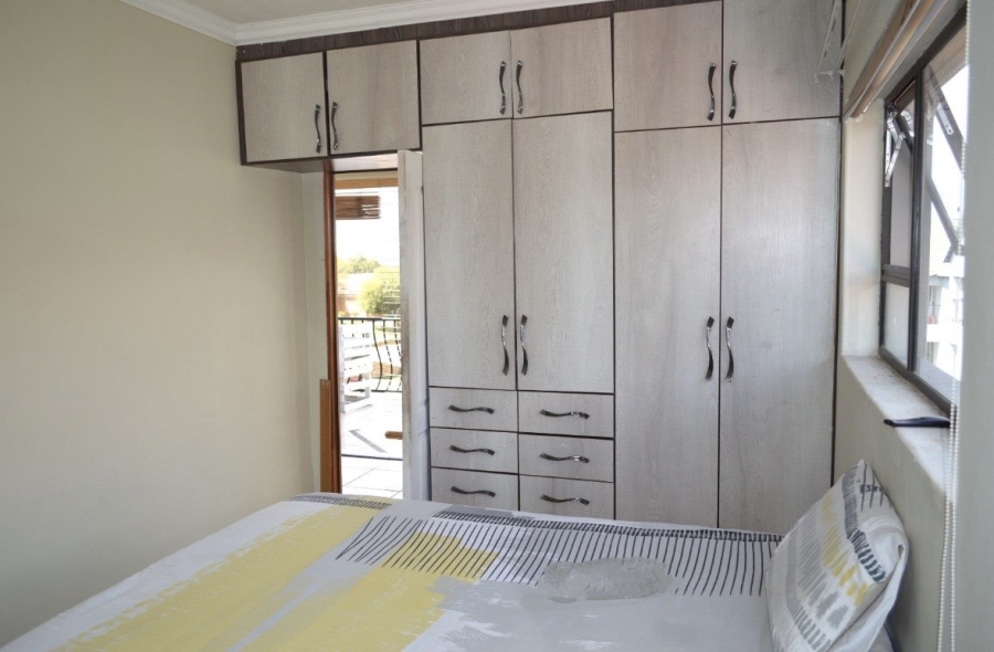 5 Bedroom Property for Sale in Doringkruin North West